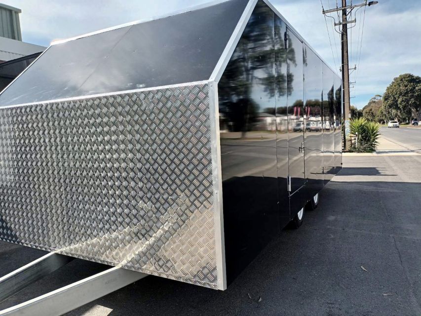 Enclosed Trailer